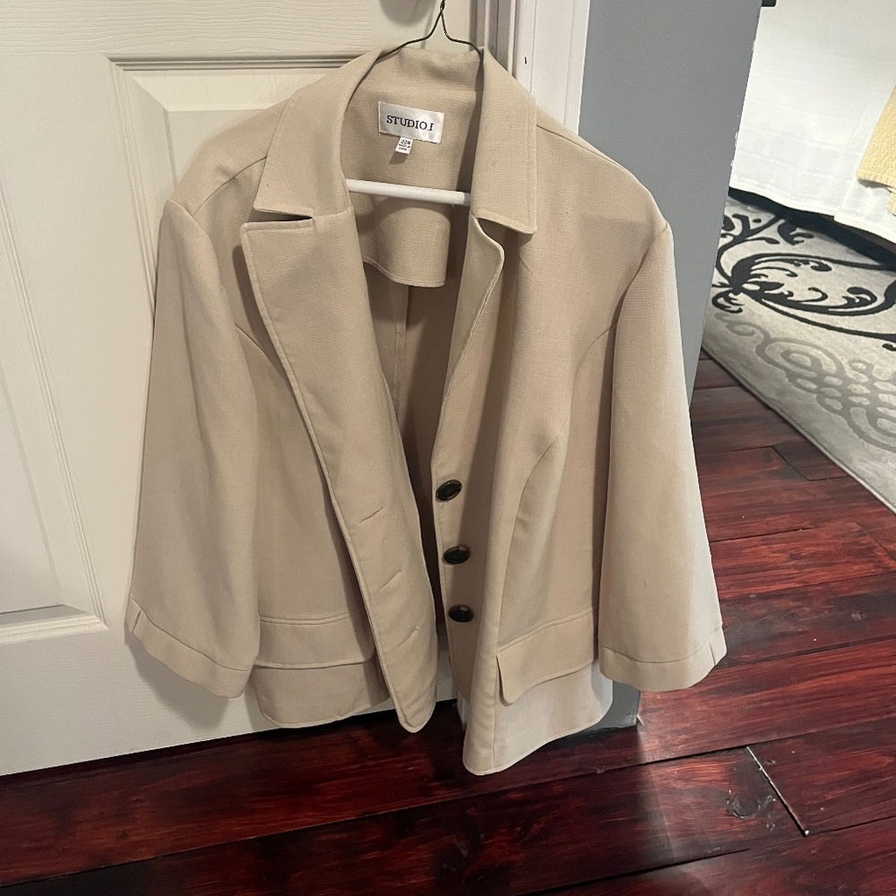 Beige linen look jacket